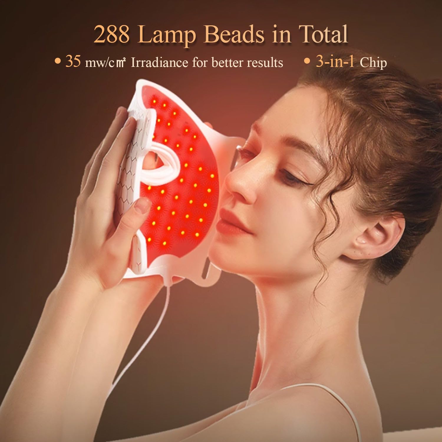 MEGELIN LED mask with eye pads protecting eyes during sessions.