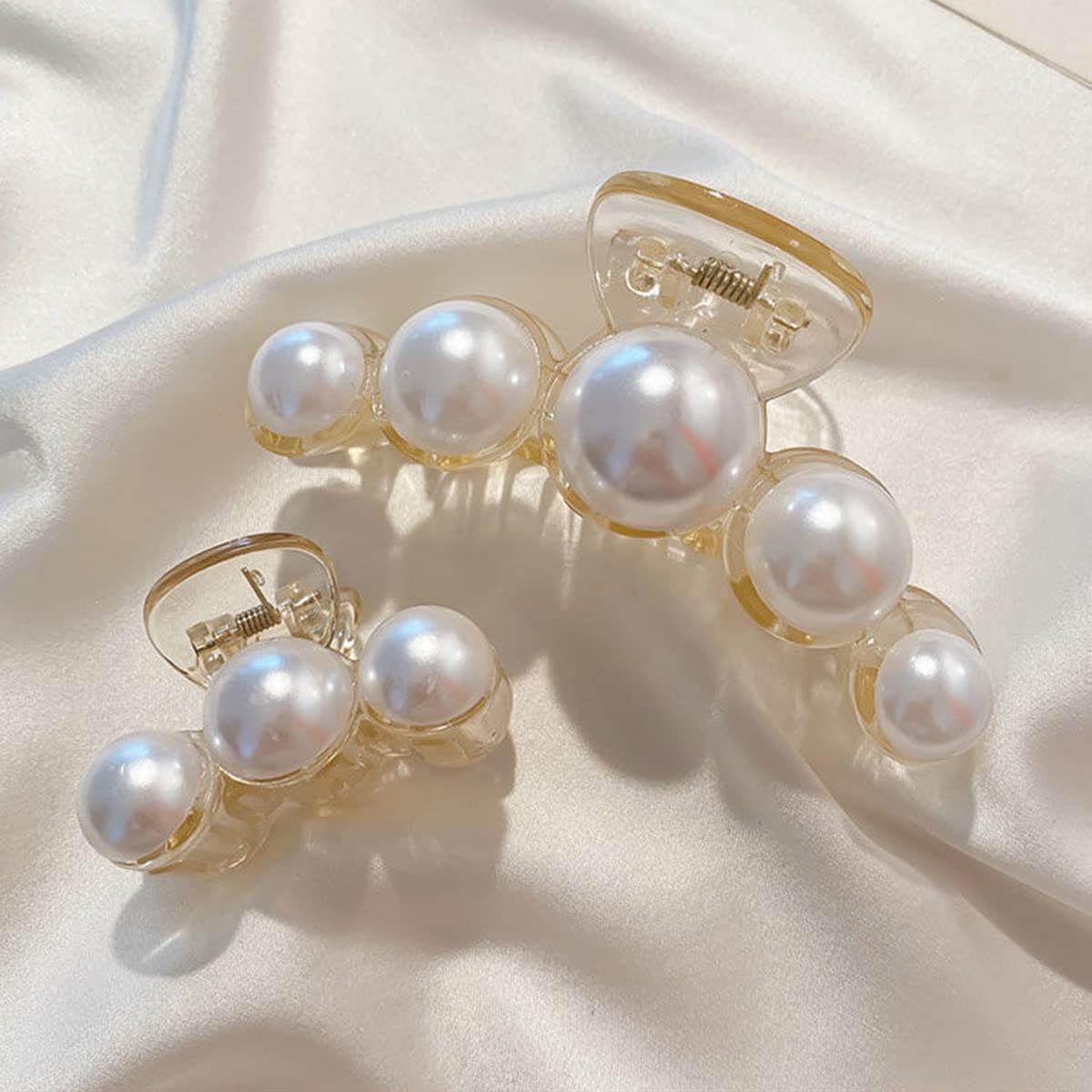 Mehayi clips grandes perla para mujeres modernas