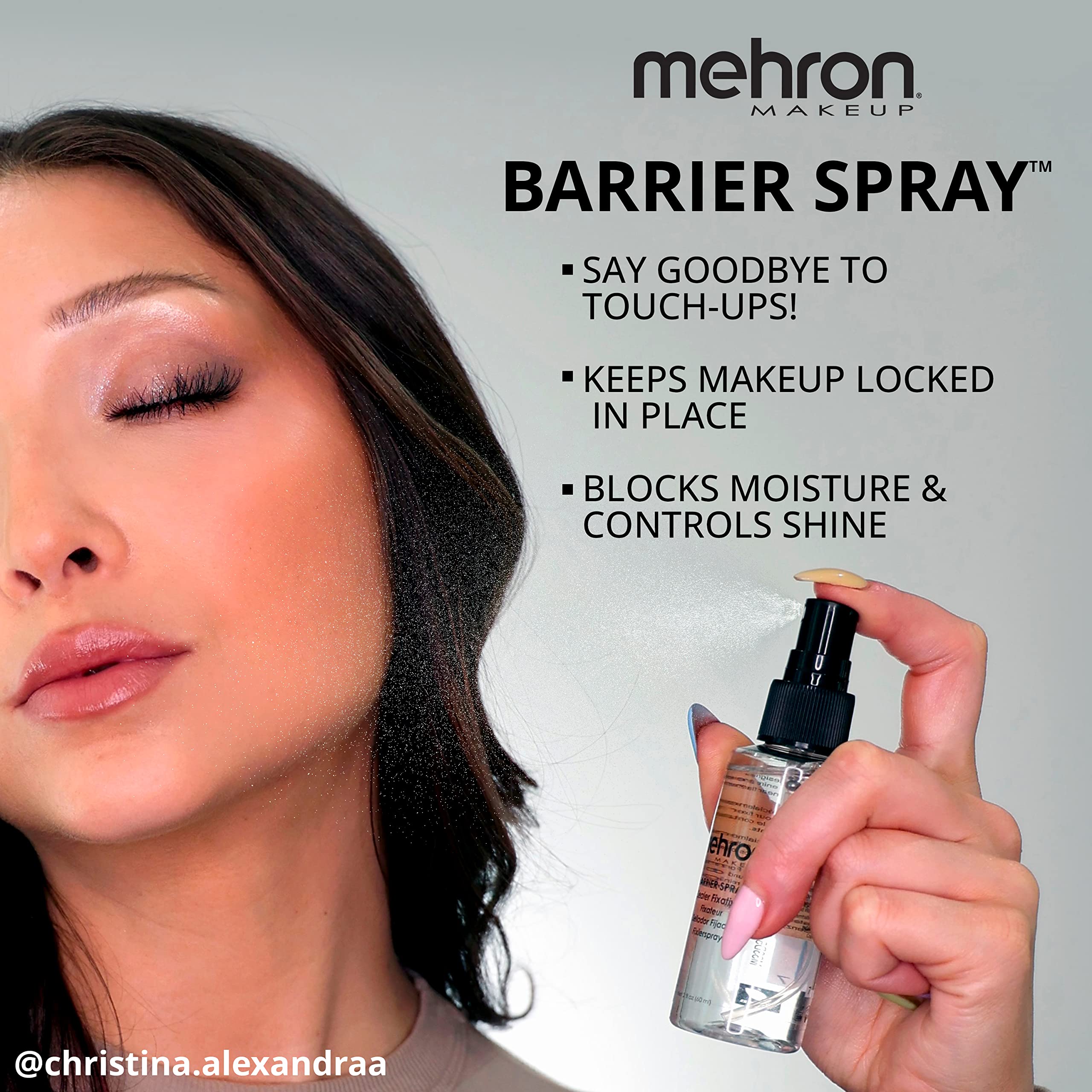 Atomizador de Mehron Barrier Spray mostrando rociado suave para acabado de larga duración.