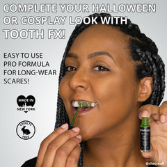 Transformación de cosplay con Tooth FX Negro para personajes oscuros.