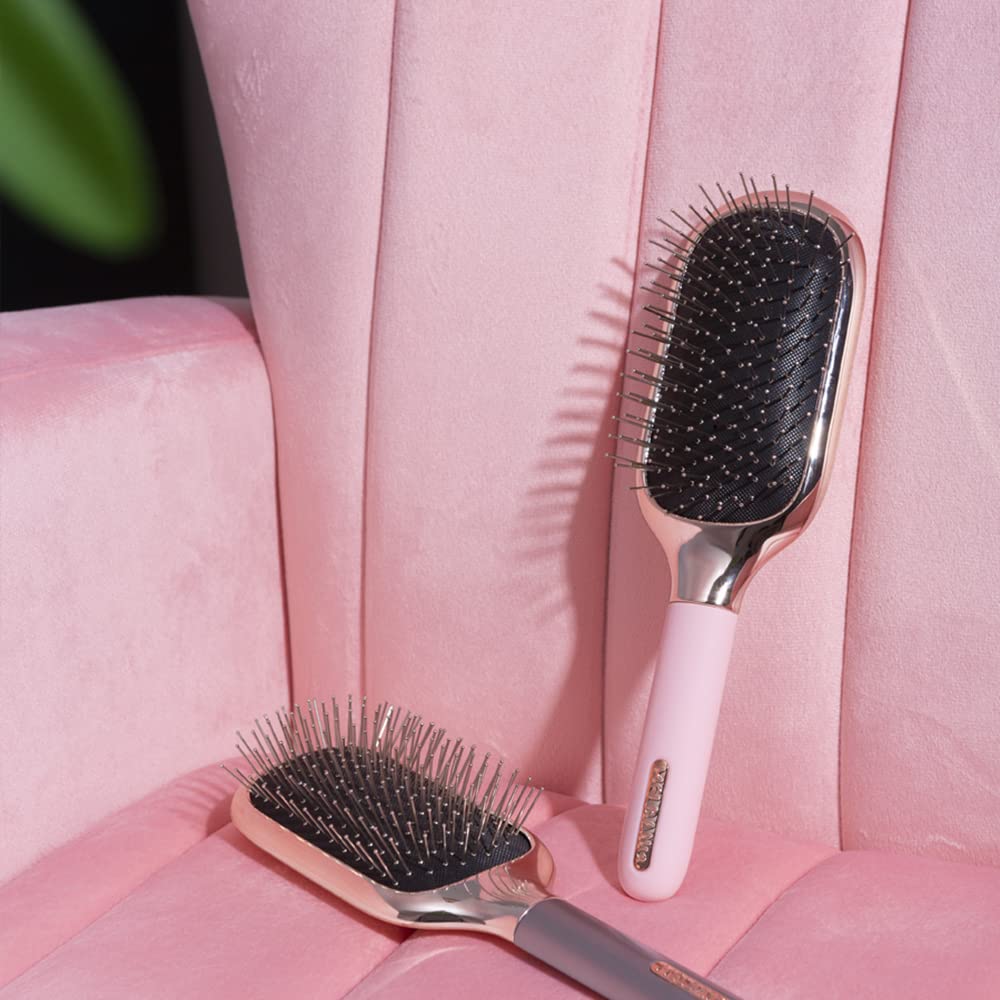 Melbang Hair Brush ideal for home-use grooming sessions.