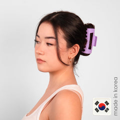 MELLO hair claw clip dark brown back view shows secure grip during movement.