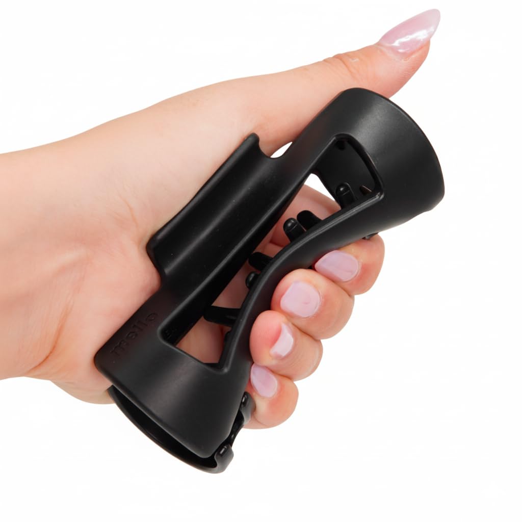 MELLO Original hair claw clip in black for versatile all-day styling.
