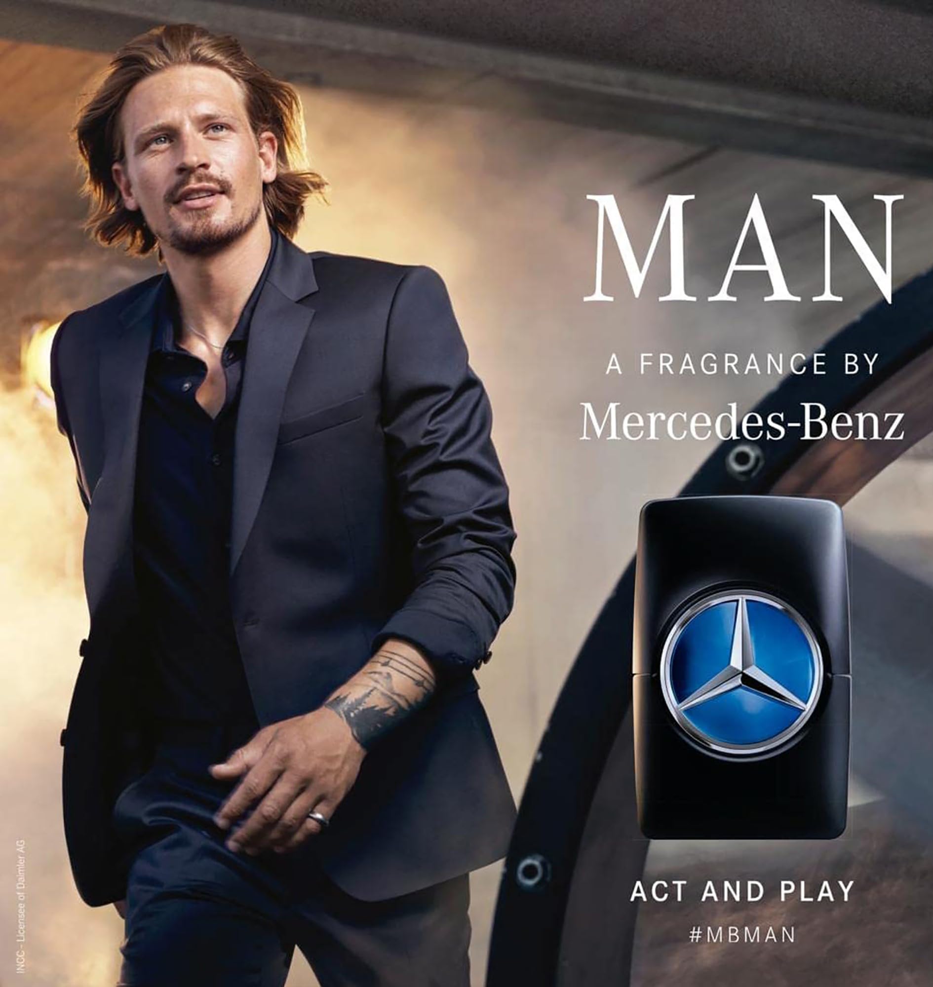 Mercedes-Benz Man pear top-note entry suggesting a fresh, inviting opening.
