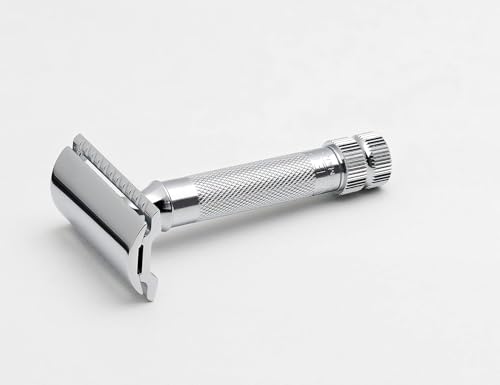 Merkur Mk34c closed comb design for a comfortable, irritation-minimizing shave.
