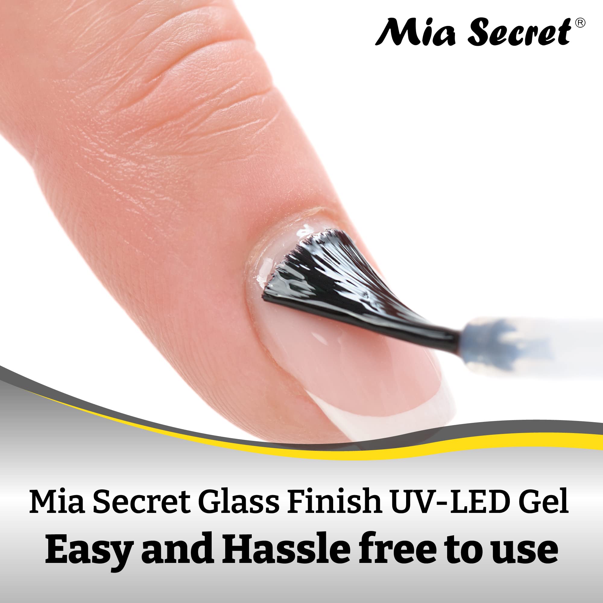 Mia Secret gel UV-LED transparente aplicado en uñas, claridad natural.