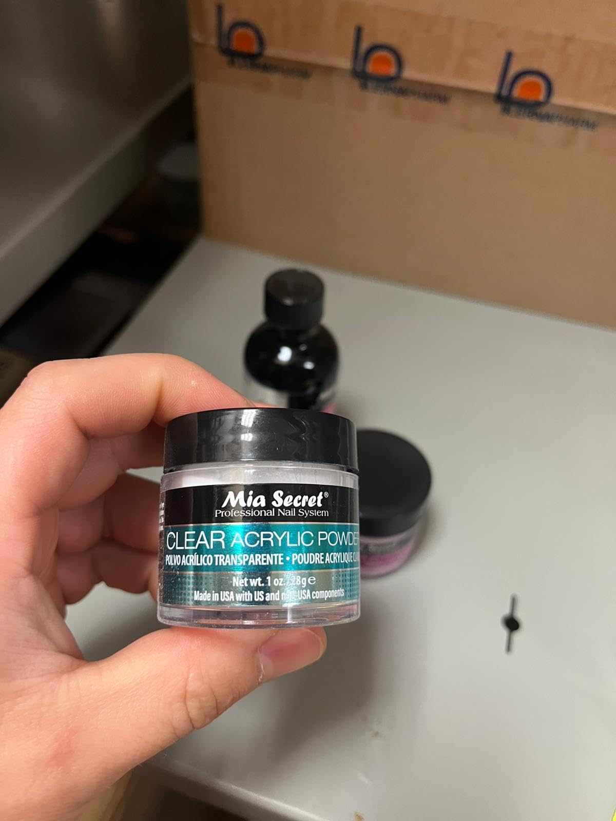 Mia Secret pink acrylic powder 1oz for natural color.