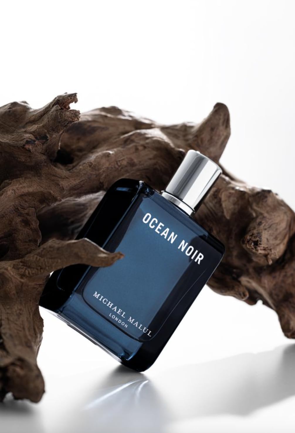 Michael Malul Ocean Noir close-up top; highlights marine-inspired notes.