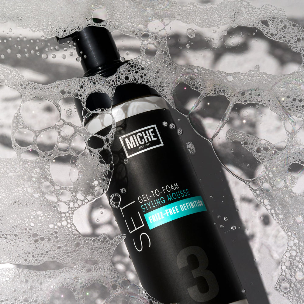 Textura liviana de Miche Beauty gel que se transforma en mousse facilita peinados con movimiento.