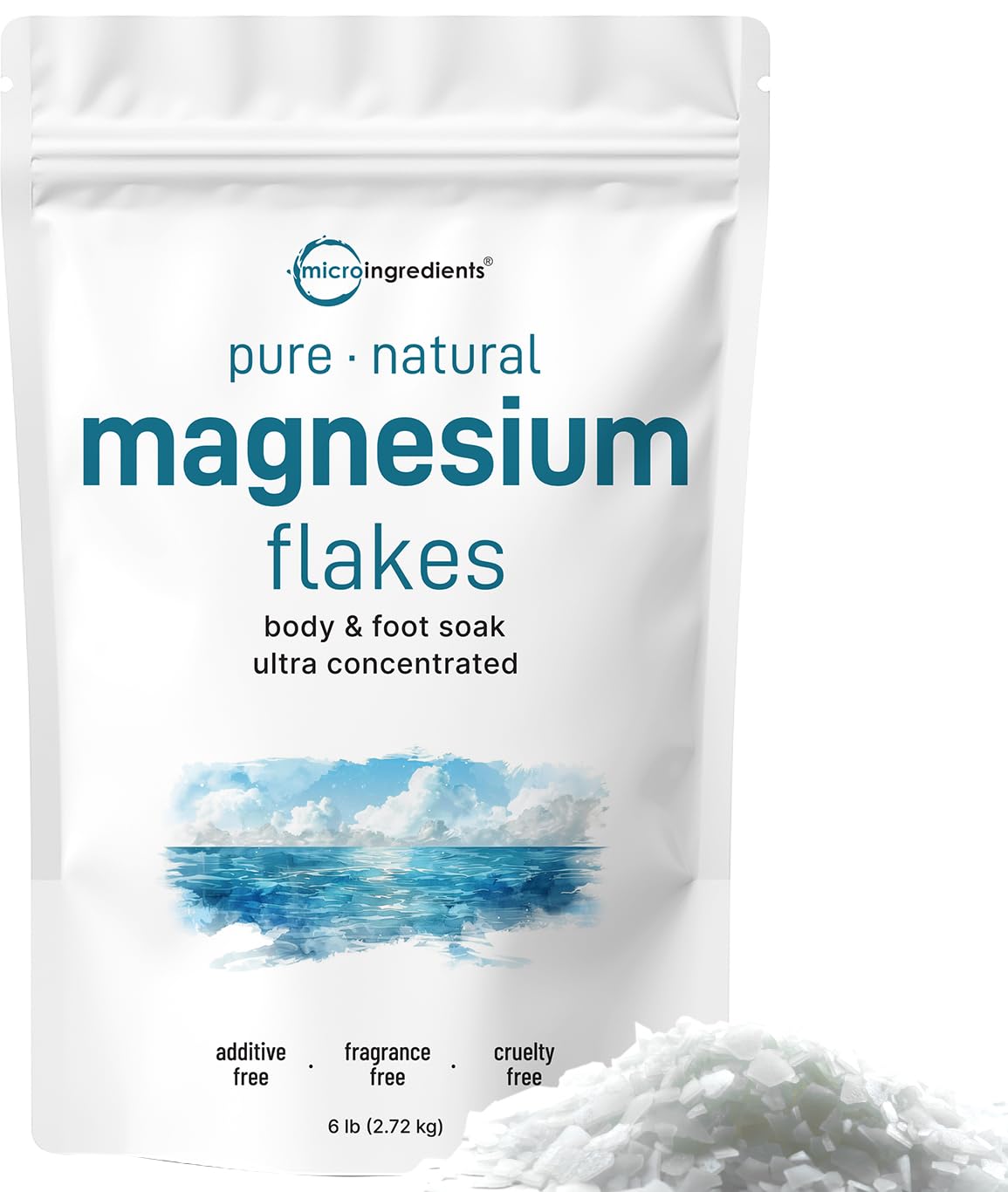 Micro Ingredients Magnesium Flakes bottle ready for a relaxing bath.