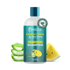 Botella de Mielle Organics Kalahari Melon Aloe Deep Shampoo en estante, prepara hidratación suave.