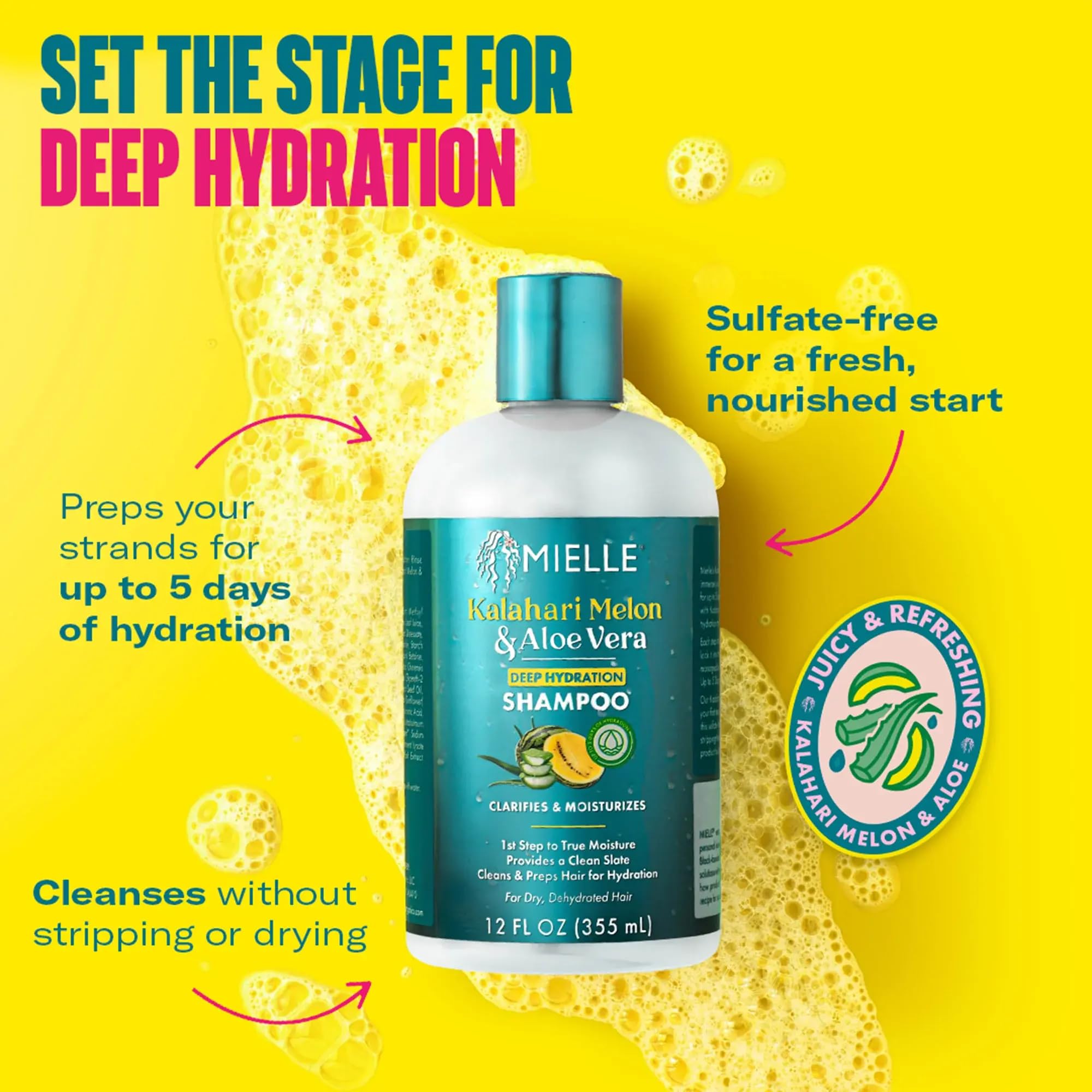 Mielle Organics Kalahari Melon Aloe Deep Shampoo durante el lavado elimina residuos para cabello ligero.