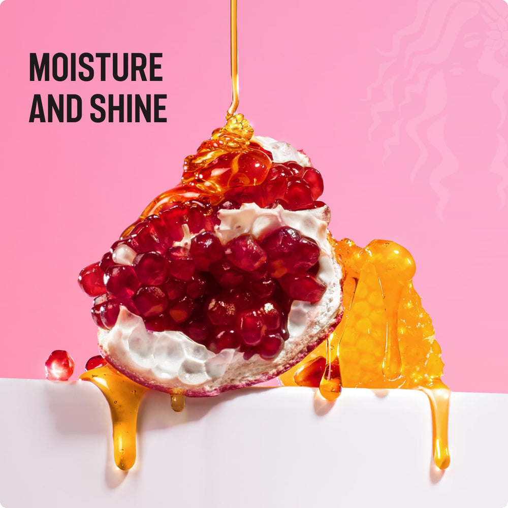 Champú con babassu de Mielle Organics Pomegranate & Honey, aceite ligero para facilitar el peinado.