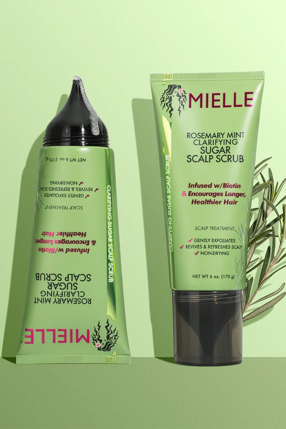 Mielle Organics rutina detox capilar con el exfoliante, resultado suave.