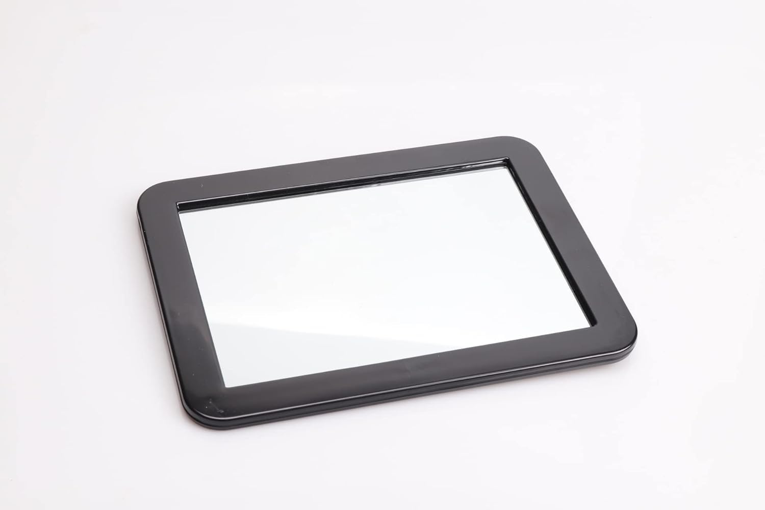MIHAGUTY black 5x7 mirror is ideal for dorms and offices.