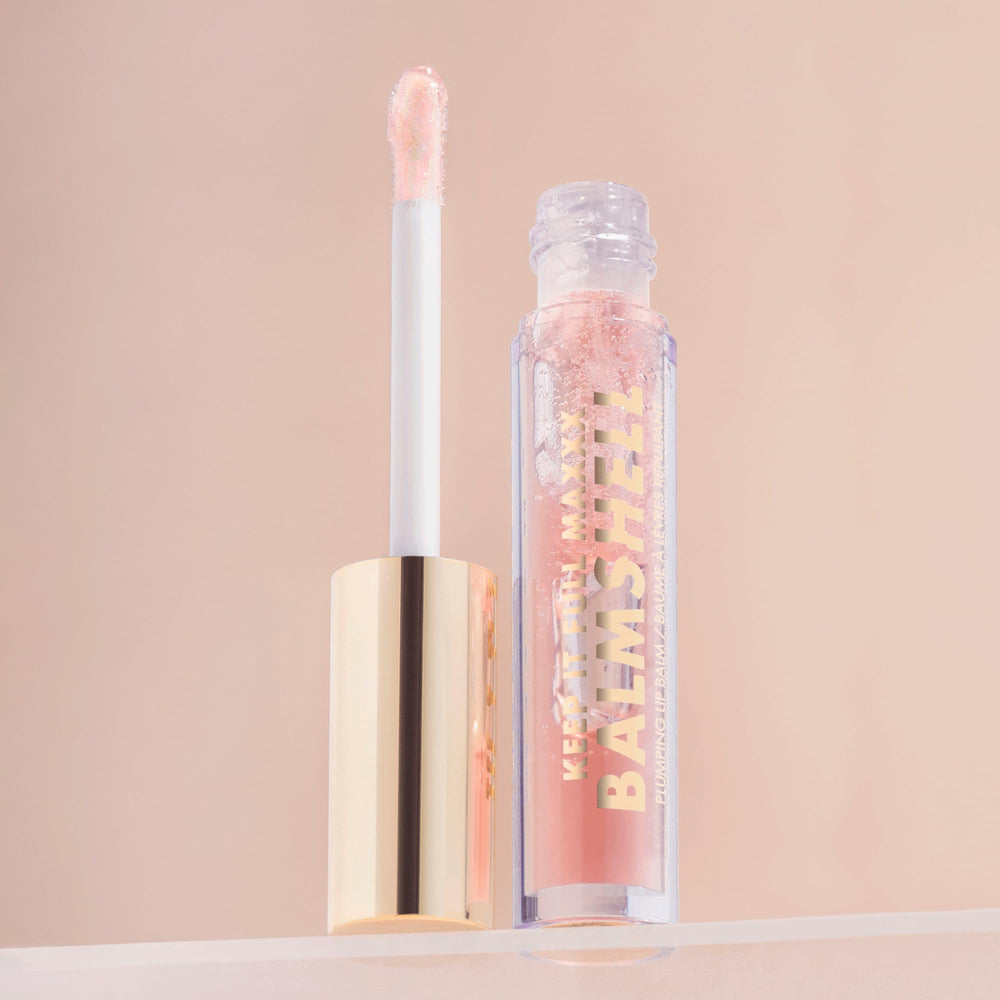 Milani balmshell con aplicador extragrande facilita cobertura uniforme.