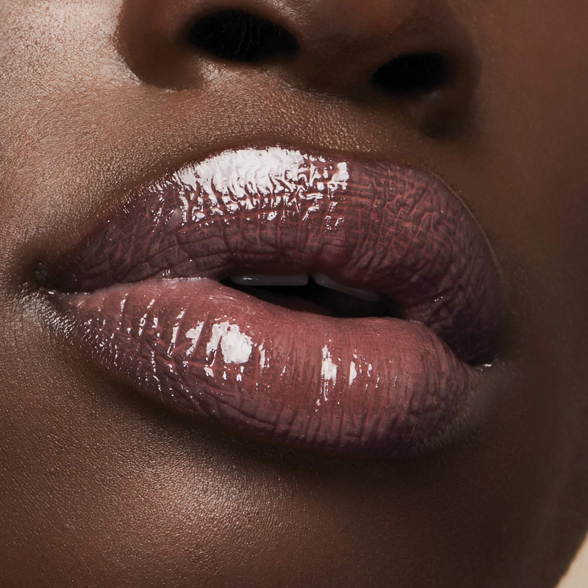 Milani labial sin crueldad, no probado en animales.