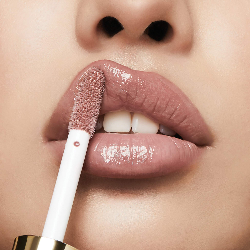Milani Keep It Full acabado rosado suave para un look natural