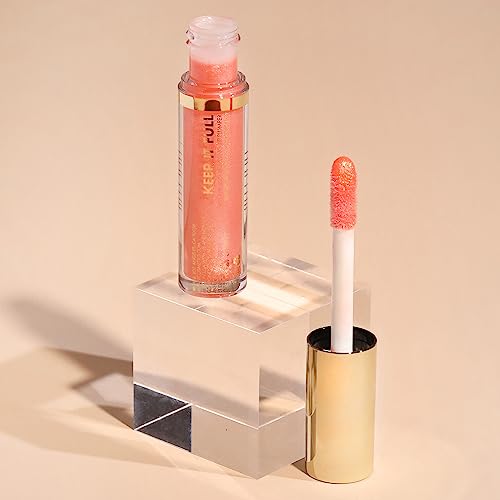Milani Lip Gloss mantiene labios suaves con brillo.