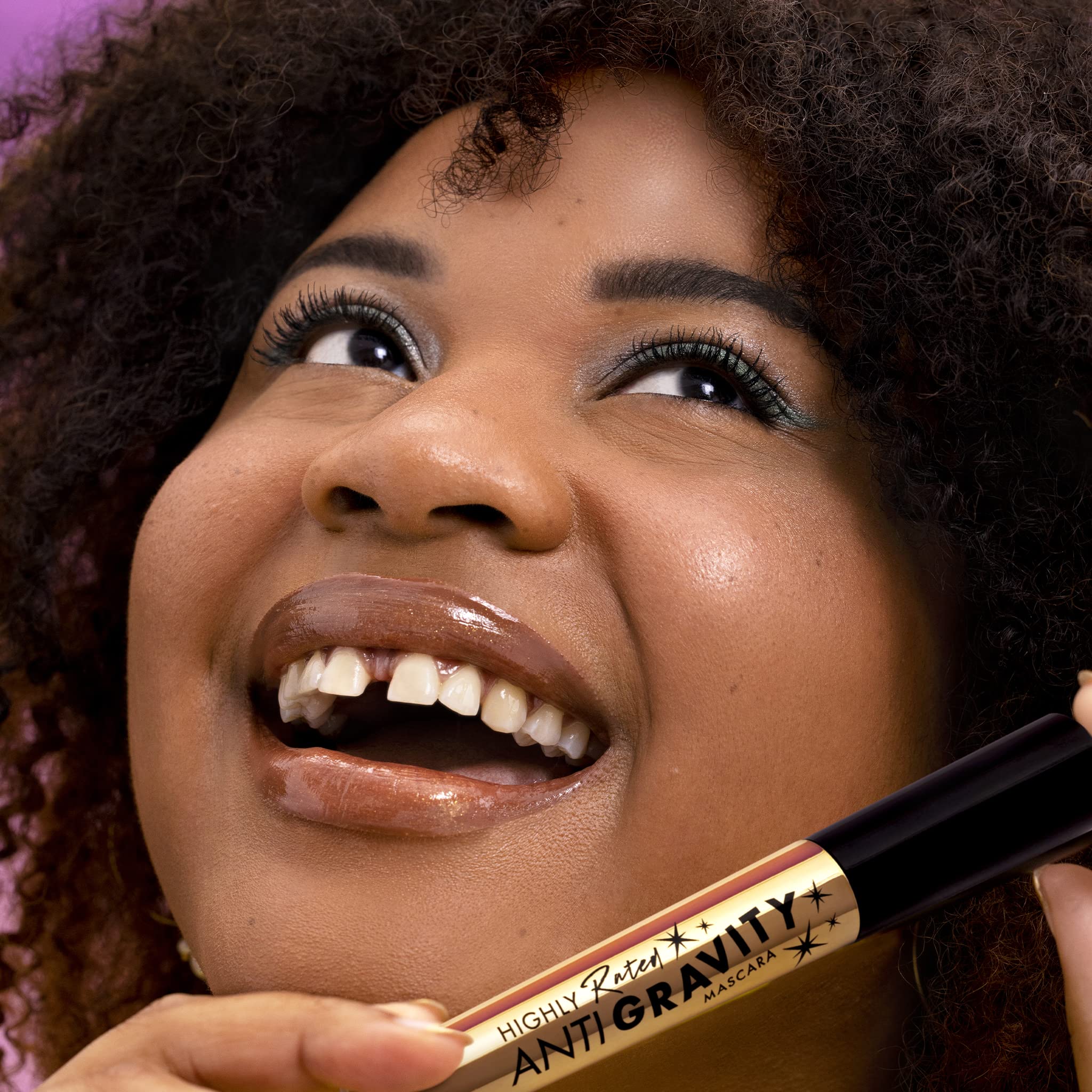 Milani Mascara para uso diario con acabado intenso y sin manchas