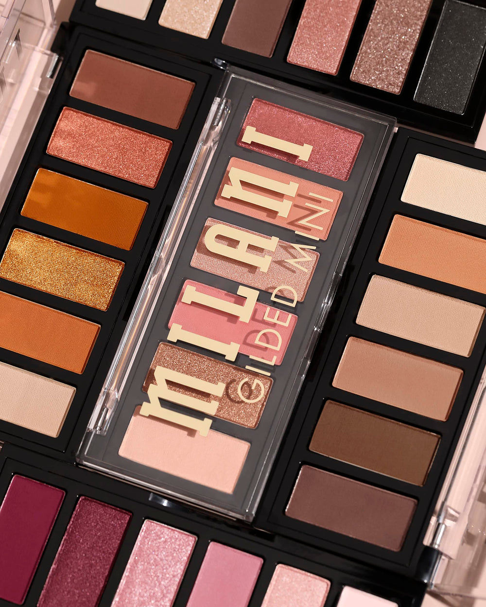 Milani paleta mini para ojos dorados: textura cremosa que desliza con facilidad