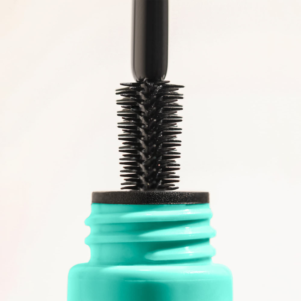 Milani Tubing Mascara acabado libre de grumos y sin descascarillado