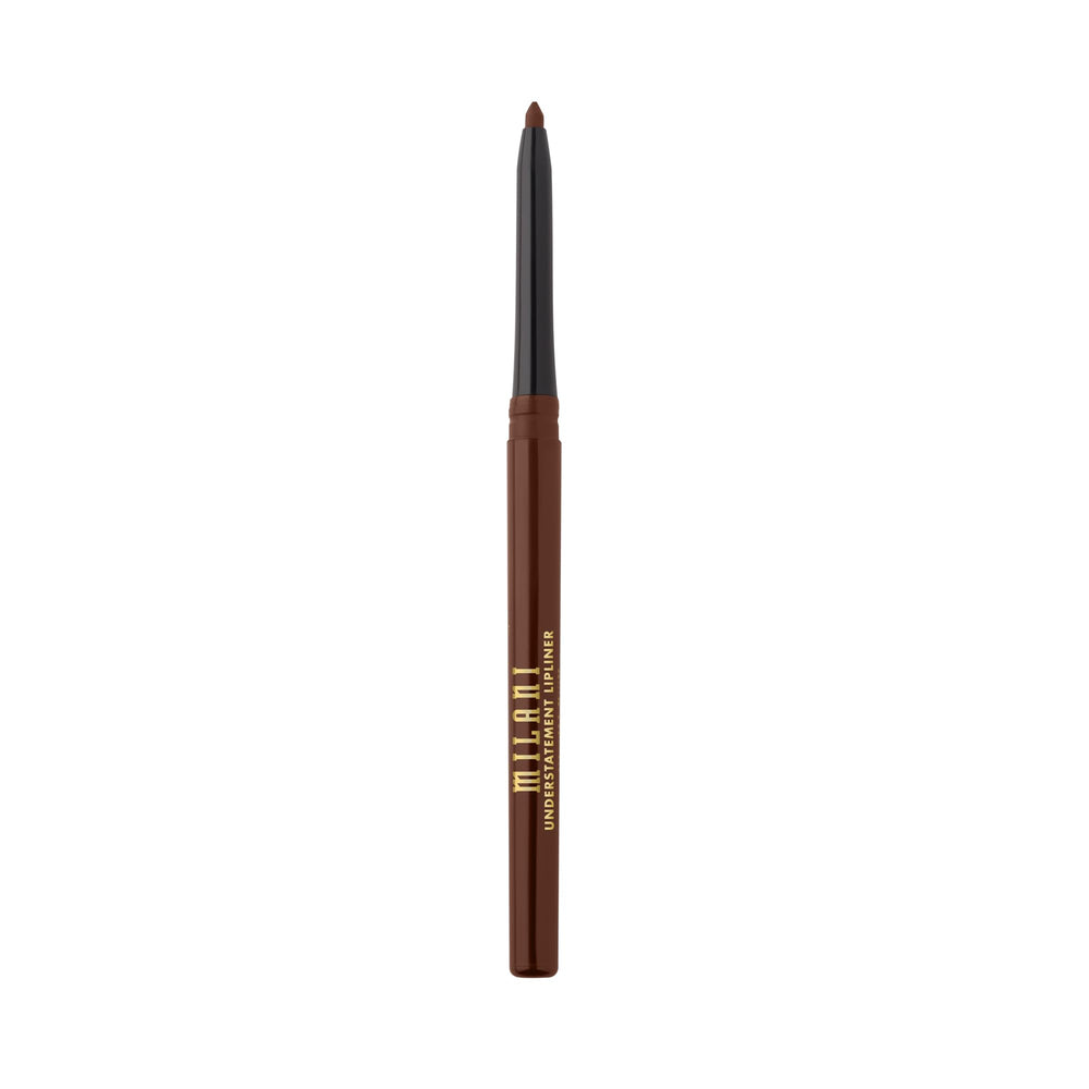 Milani Understatement Lip Liner define labios con versatilidad, desde looks sutiles hasta definiciones audaces.