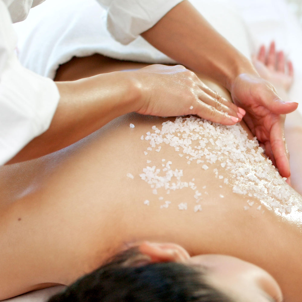 Minera Sal del Mar Muerto, mezcla con aceite de oliva para exfoliar suave.