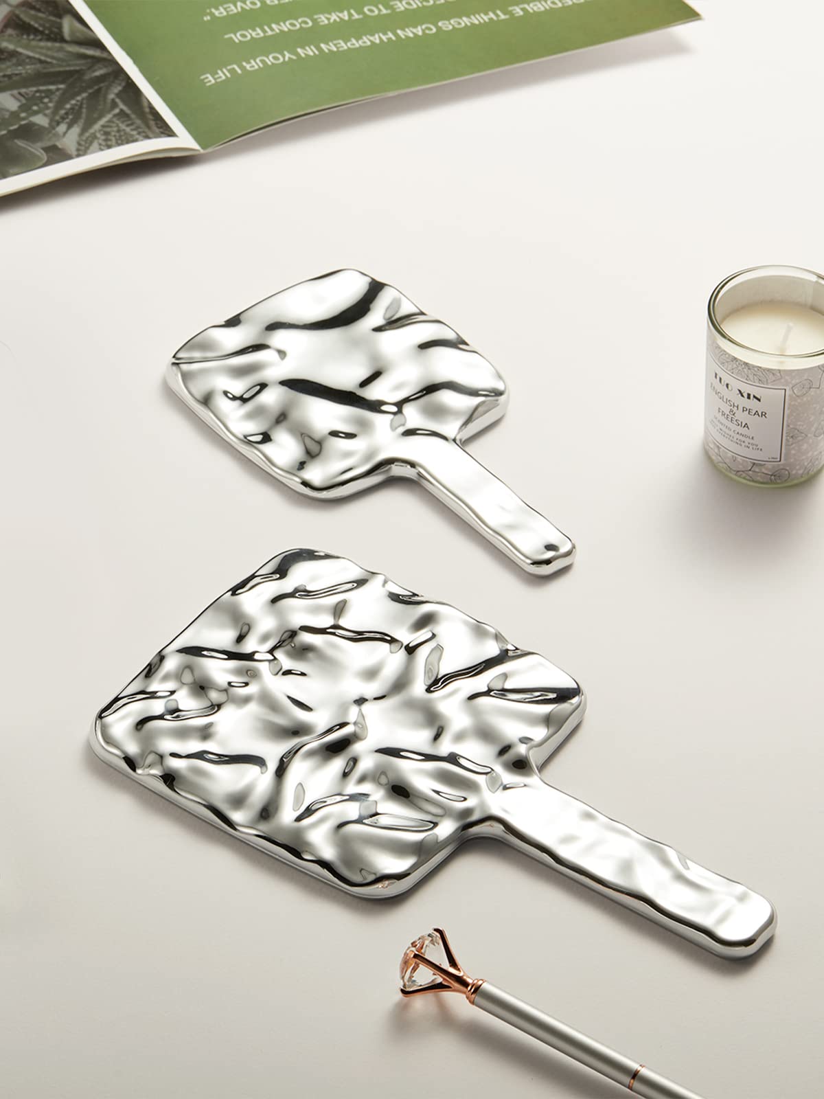 MIRRORNOVA gift-ready elegant design for special occasions