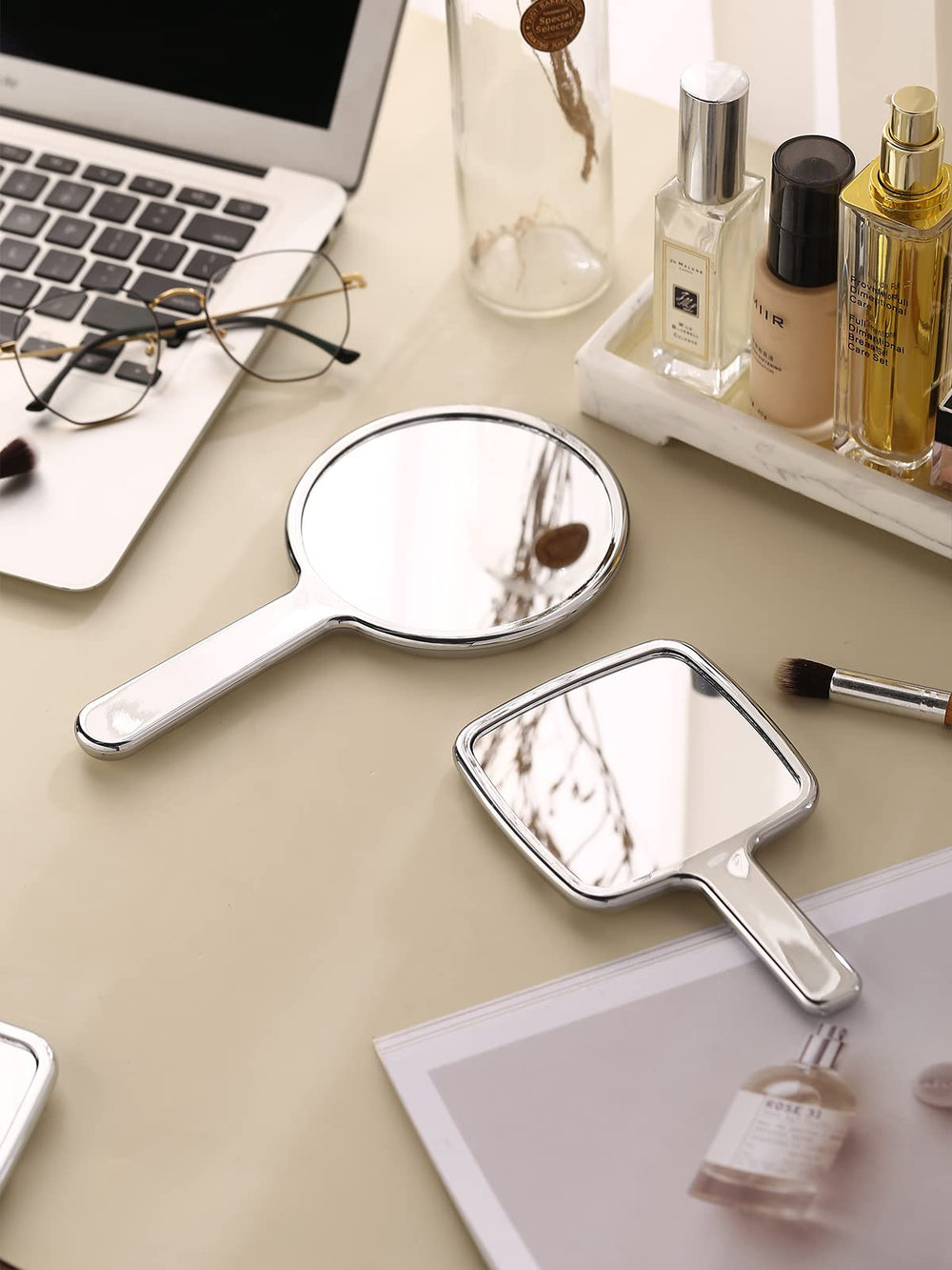 MIRRORNOVA three sizes available for different needs