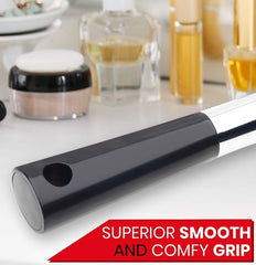 Mirrorvana ergonomic smooth handle is lightweight and comfortable for extended grooming sessions.