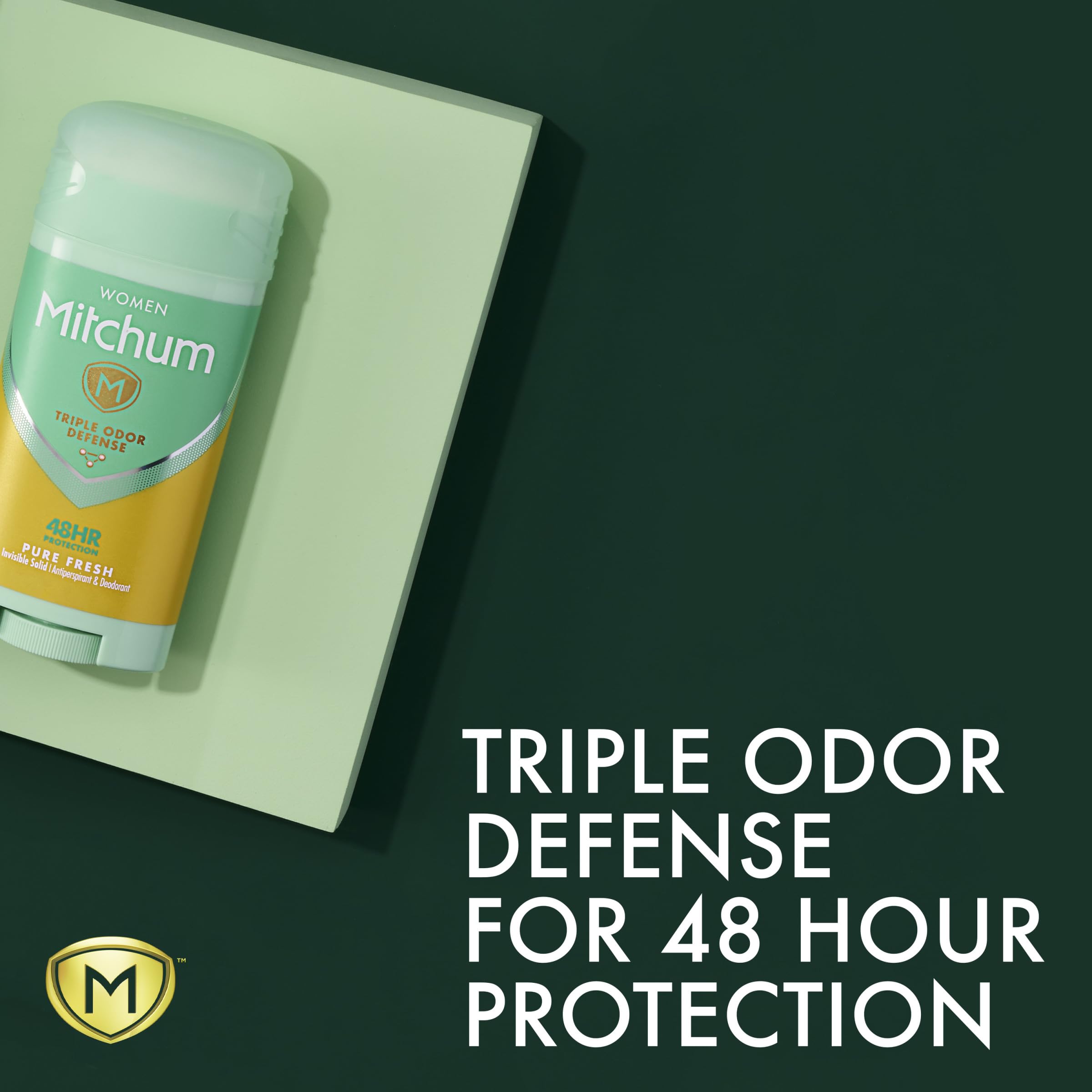Mitchum Pure Fresh scent close-up highlighting light, refreshing fragrance.