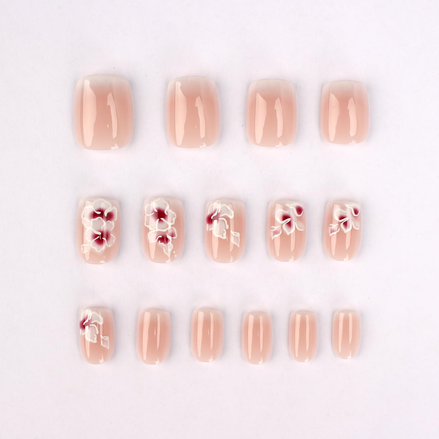Uñas Mivota Frances diseno flores plateadas para eventos
