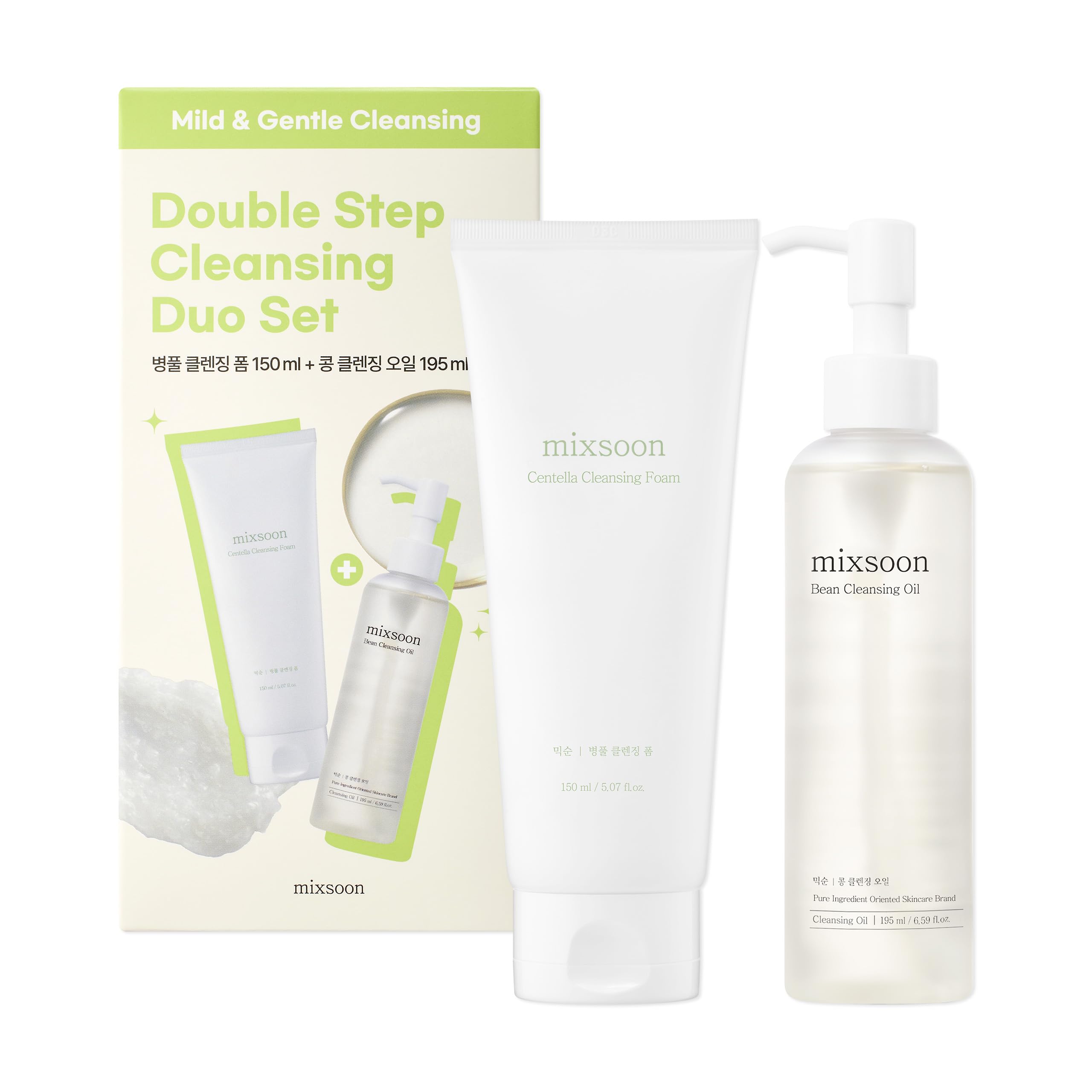 Mixsoon Centella Cleansing Foam lather for gentle cleansing and hydration.
