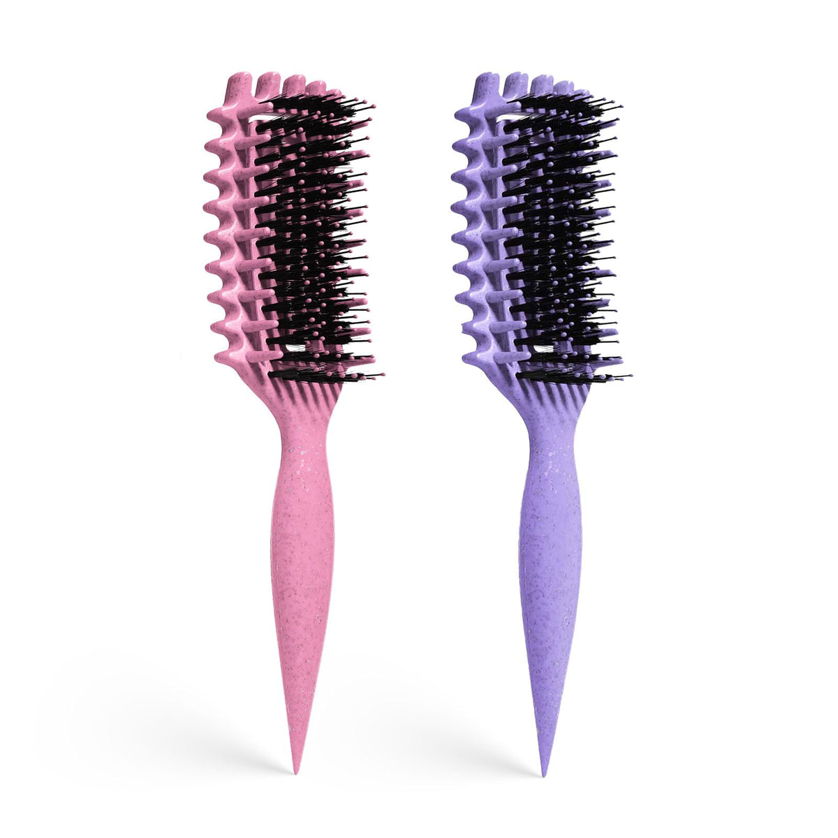 MMBVSZ Candybrush curl-defining-brush showing smooth curl definition and detangling capability