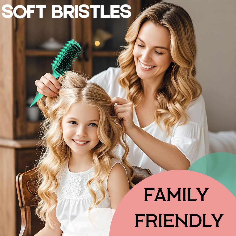 MMBVSZ Candybrush suitable for wet or dry hair for versatile use.
