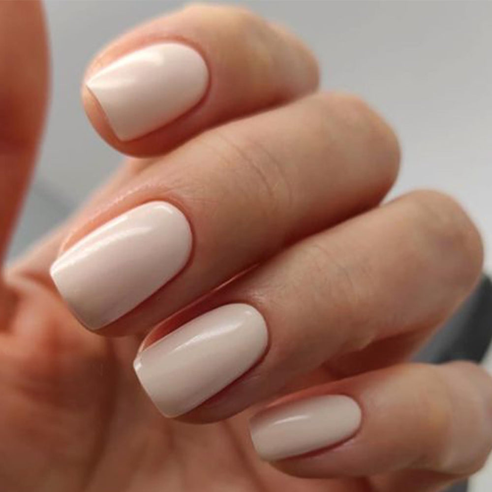 Set de 32 uñas Modelones en 16 tallas para todos los dedos.