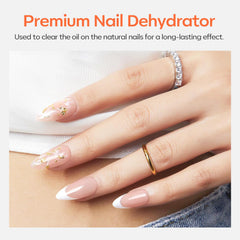 Modelones Nail Dehydrator prepares the nail base for durable gel polish.