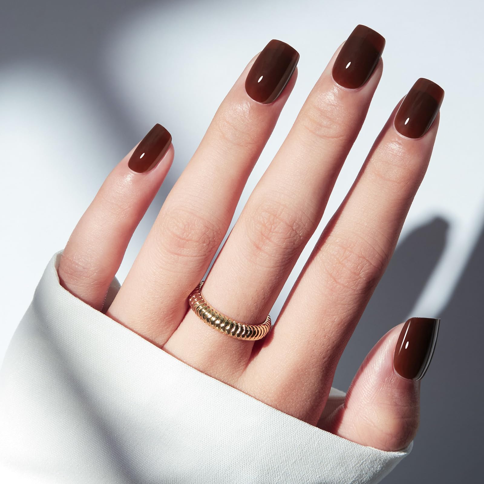 Modelones uñas postizas marrón cortas y cuadradas para uso diario