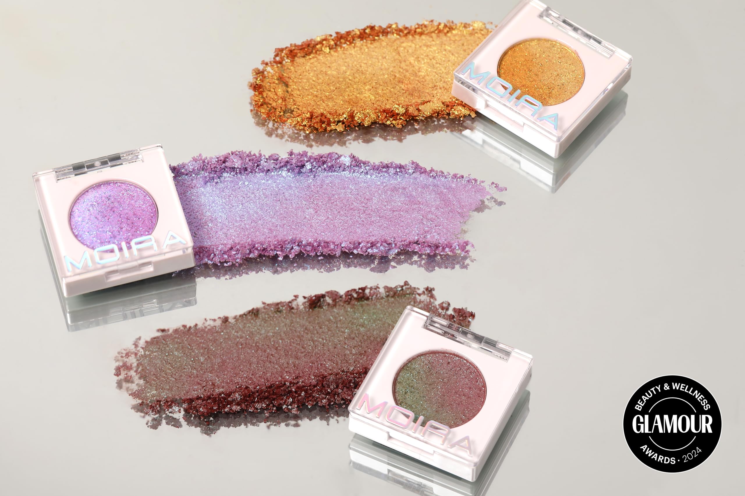 Moira Chroma Light Shadow 004 Summer Dream versatile shade for layering with other tones.