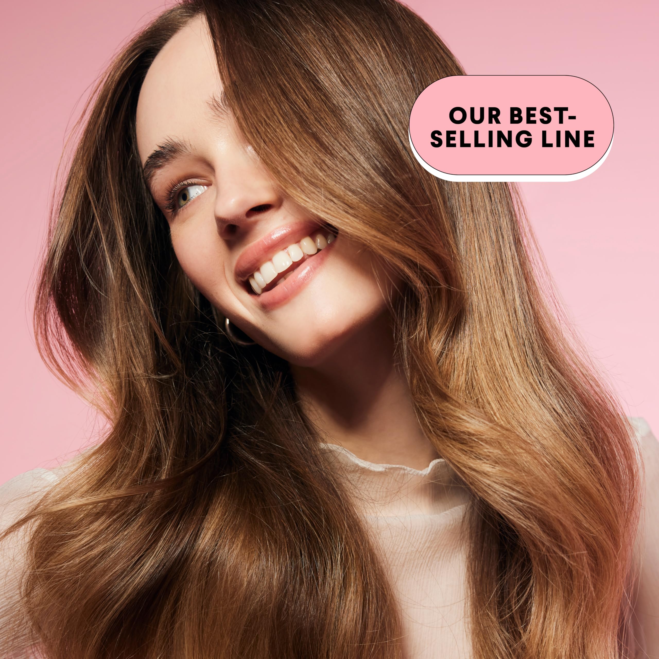 MONDAY HAIRCARE MOISTURE: espuma cremosa que facilita la limpieza y suaviza el cabello.