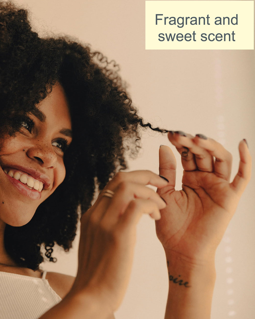 Morava acondicionador bar Nutrición Profunda, cabello más suave tras cada uso.