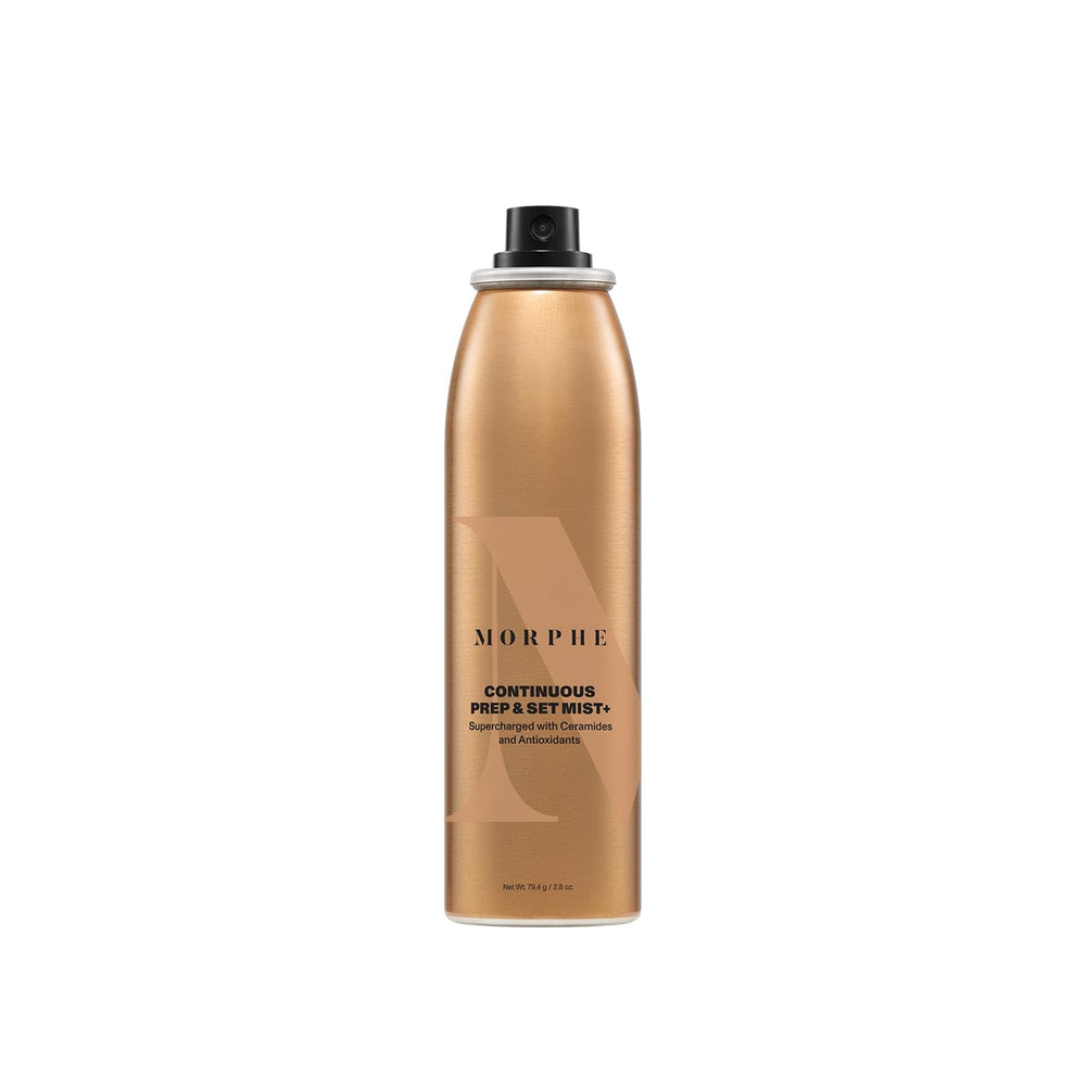 MORPHE hydrating setting mist close-up shows a fine micro-mist and lasting wear.
