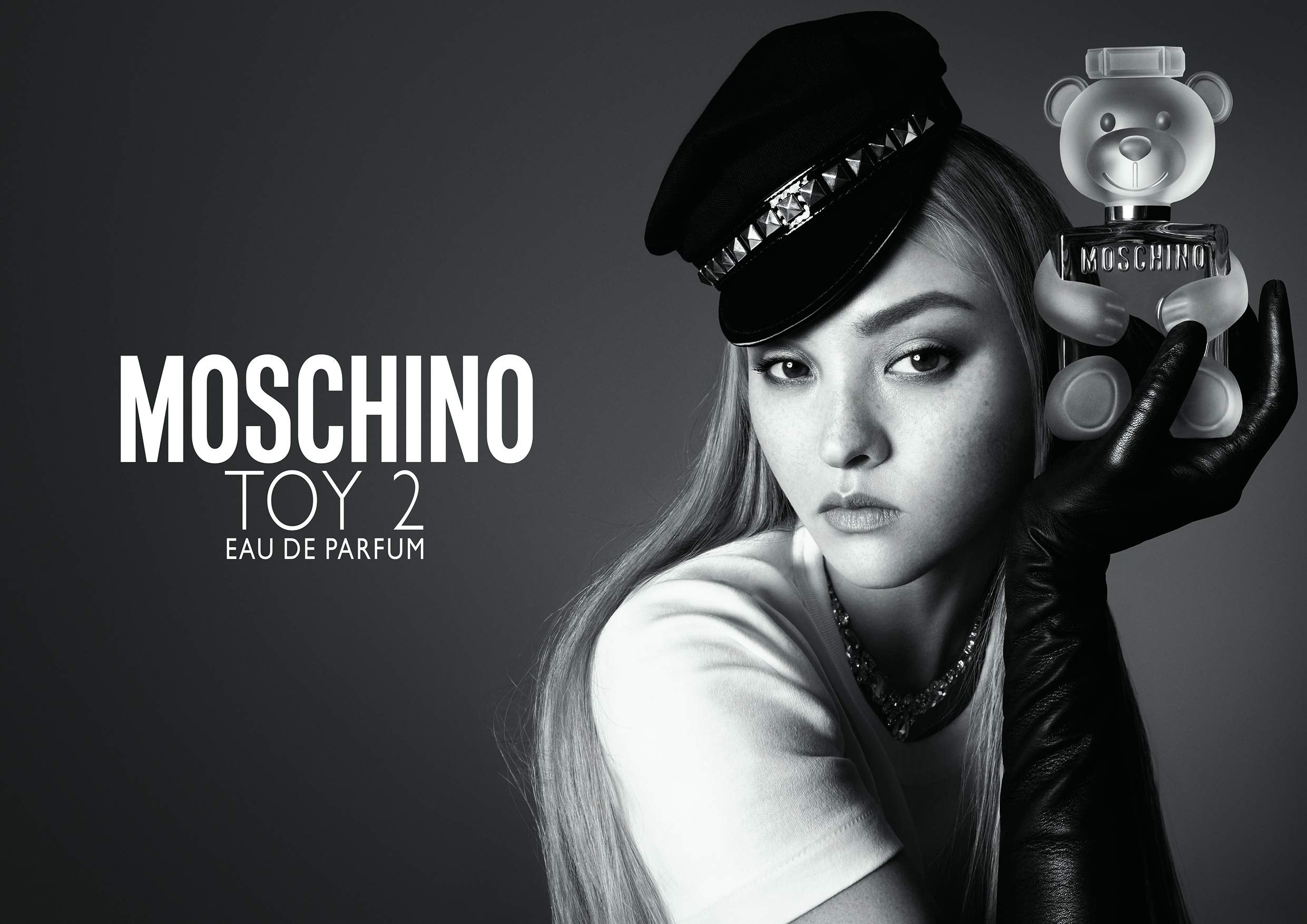 Moschino Toy 2 spray application for easy daily use.