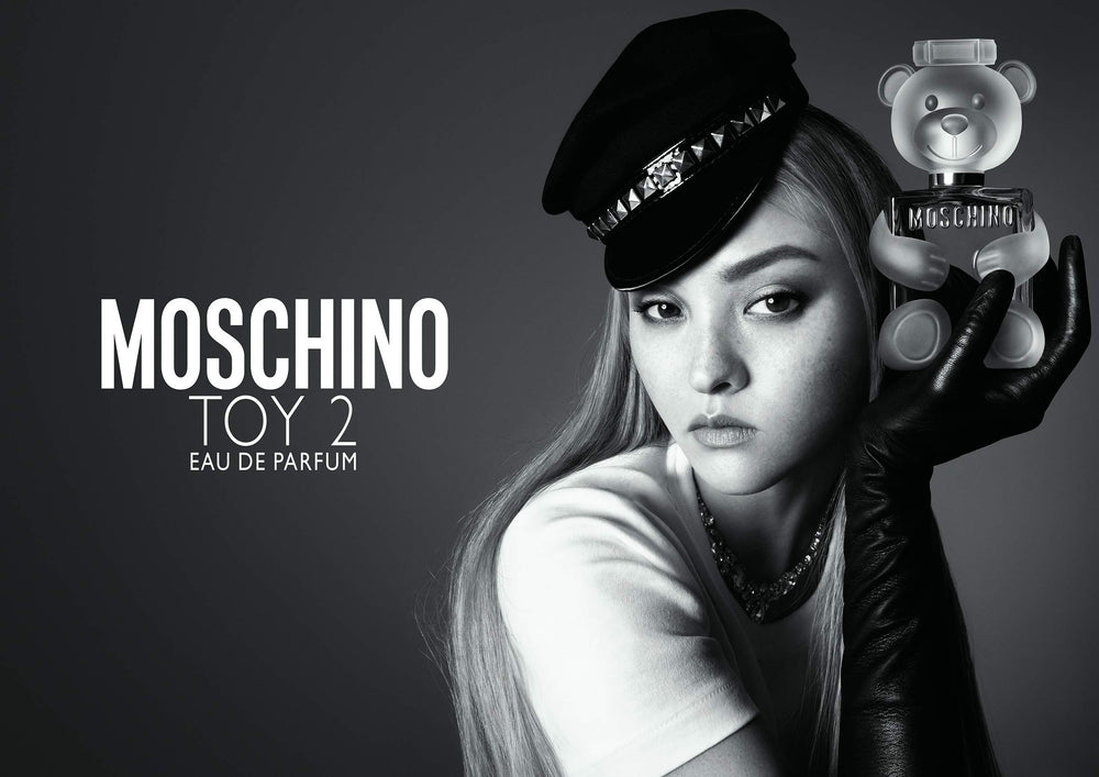 Moschino Toy 2 spray application for easy daily use.