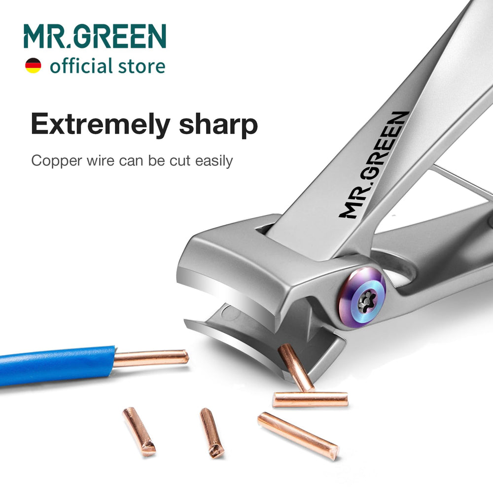 MR.GREEN nail clipper copper-wire-cut demo highlights blade strength