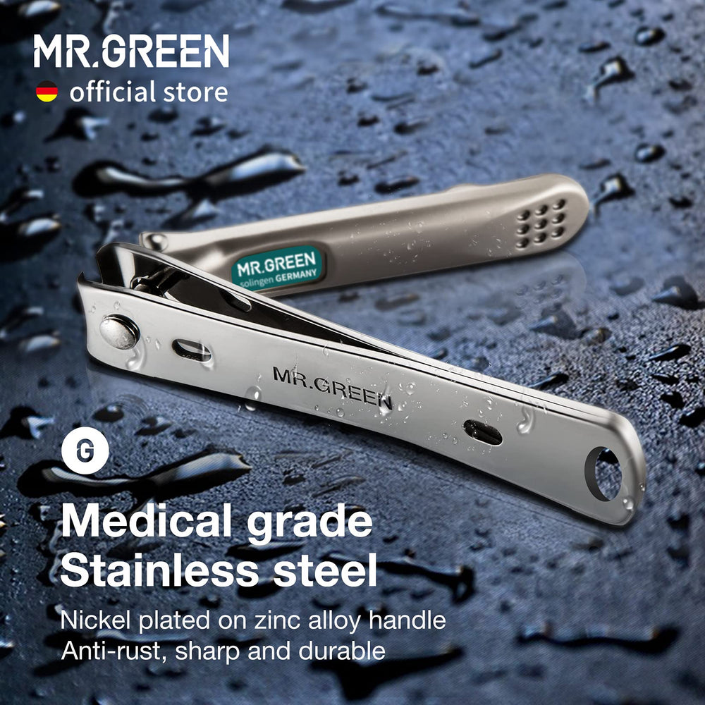 MR.GREEN cross-bolt reinforcement boosts durability for daily grooming
