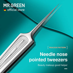 MR.GREEN needle-nose tweezers offer delicate eyebrow detailing and splinter extraction.