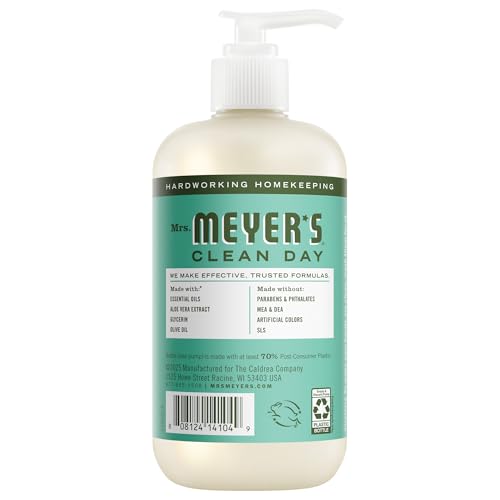 Etiqueta de Mrs. Meyer's Clean Day albahaca, aroma fresco en primer plano.
