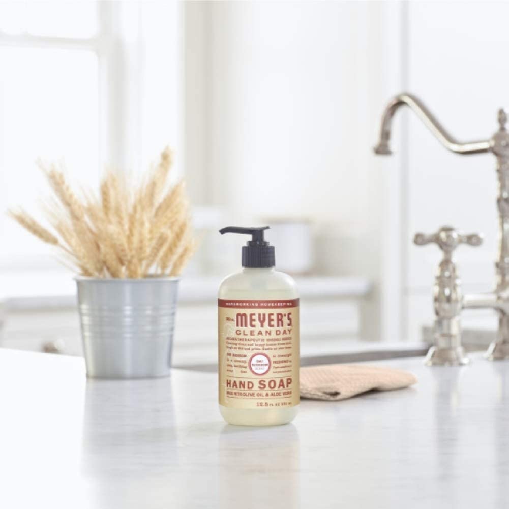 Two-pack refill set for Oat Blossom and Plum Berry scents.